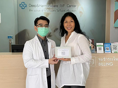 52歲高齡成功得子，泰國第三代試管多虧了這個移植方案！