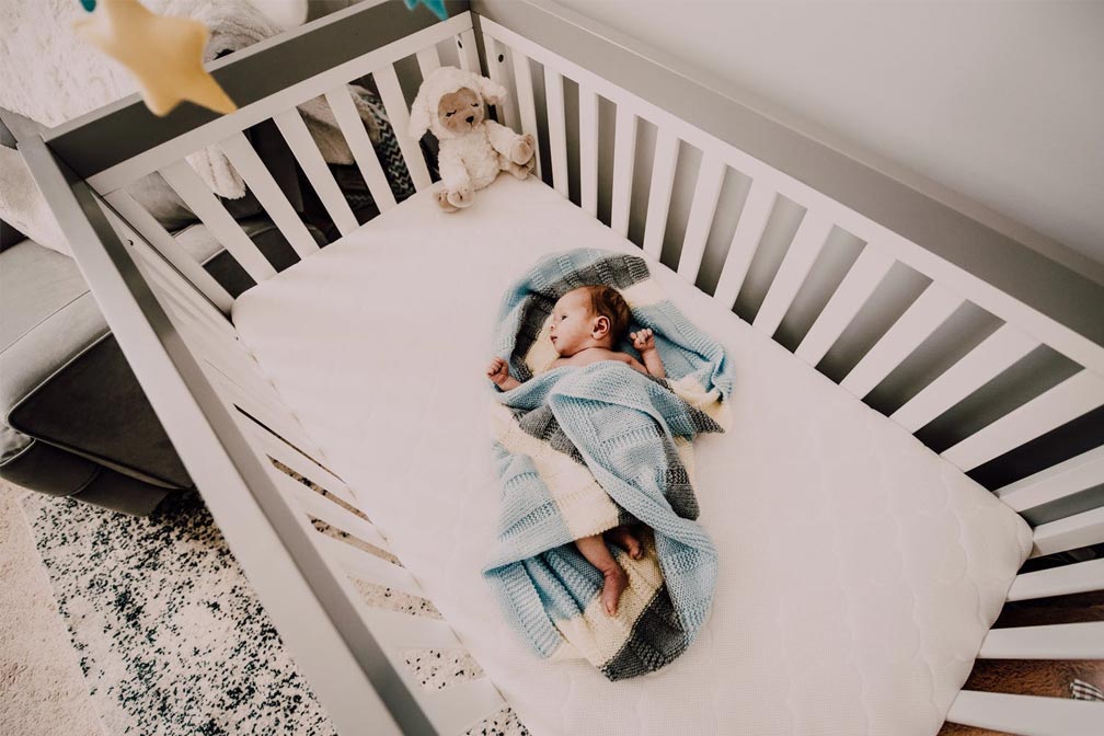 搖床中的嬰兒 搖床中的嬰兒