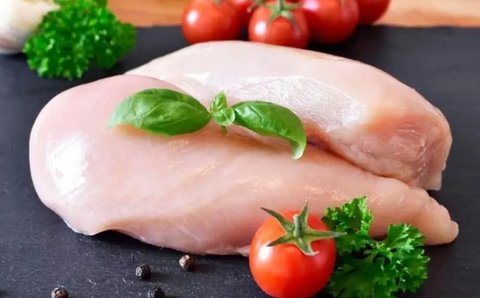 一天吃500克雞胸肉多嗎？雞胸肉每日攝入量標(biāo)準(zhǔn)