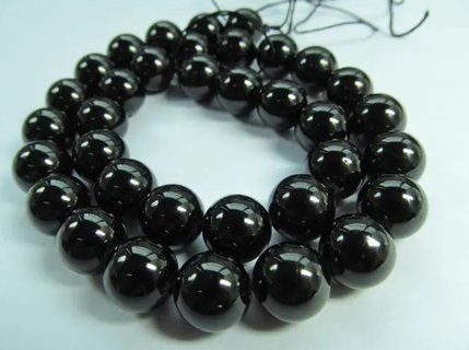 黑瑪瑙真的有功效嗎？黑瑪瑙的功效與作用