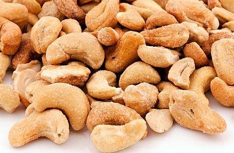 腰果吃多了會怎么樣？腰果吃多了的好處和壞處