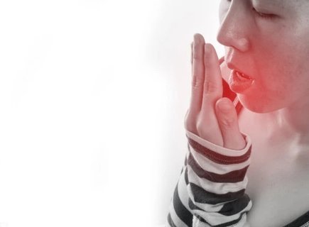 早起口臭嚴重是什么原因？起床口臭口苦的原因