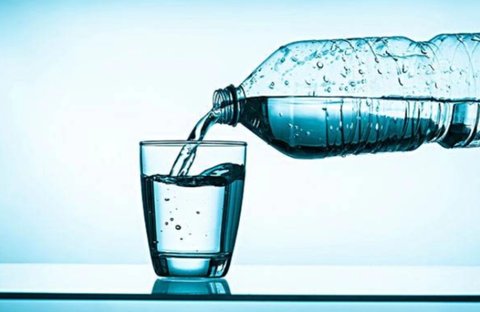 天然水和純凈水哪個適合寶寶喝？天然水和純凈水的區別