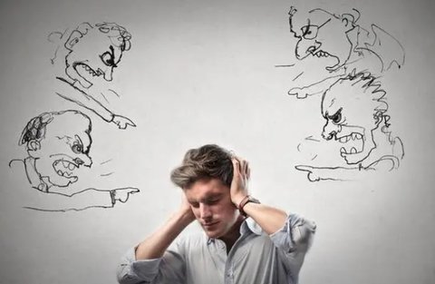 自我意識過剩的人是什么樣的？自我意識過剩的解決辦法