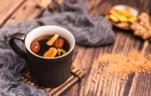 扁桃體發炎最怕一碗水——揭秘緩解喉嚨痛的家庭療法