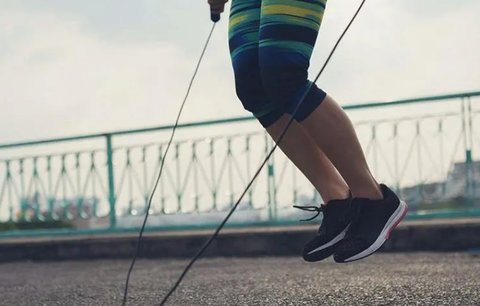 跳繩可以減肥瘦肚子嗎？跳繩減肚子的正確方法