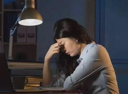 哪些是睡眠不足的表現？以為正常但其實睡眠不足的表現