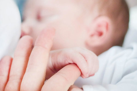 東莞東華醫院做試管嬰兒怎么樣？技術費用分析