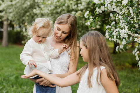 江門中心醫(yī)院做試管嬰兒大概多少錢？費用概覽2025