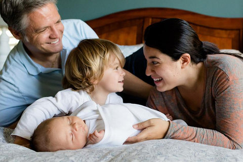 一家四口 一家四口