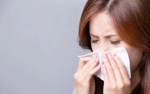 甲流后發燒一查變成病毒性肺炎？甲流的警示和應對