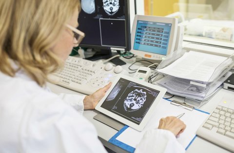 做試管嬰兒那個醫院成功率高？選對試管嬰兒醫院